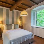 Riva With Pool & Garden By Rent