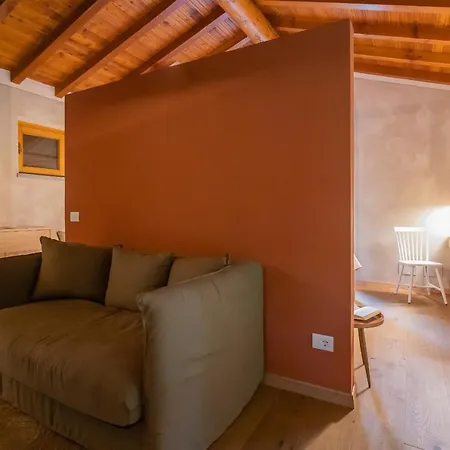 Riva With Pool & Garden By Rent Villa *