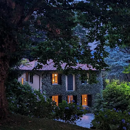 Villa Riva With Pool & Garden By Rent *