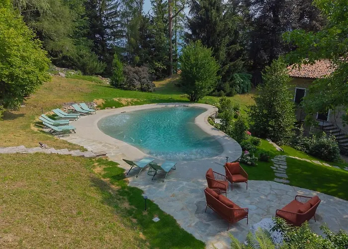 Riva With Pool & Garden By Rent * Bellagio