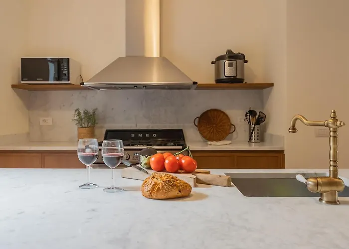 Villa Riva With Pool & Garden By Rent