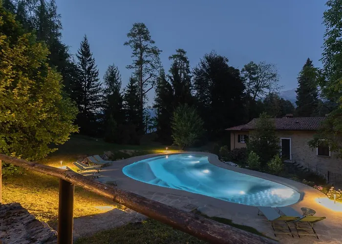 Villa Riva With Pool & Garden By Rent *