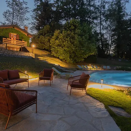 Riva With Pool & Garden By Rent All Como