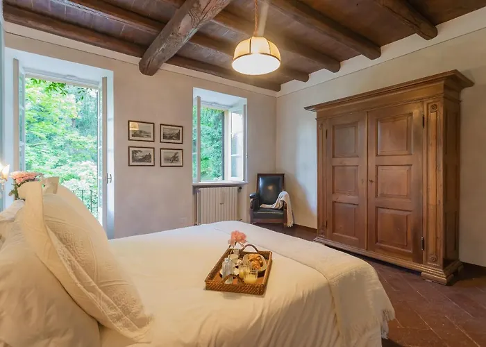 Riva With Pool & Garden By Rent * Bellagio