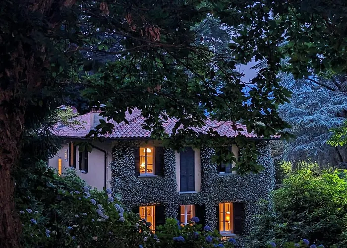 Villa Riva With Pool & Garden By Rent *