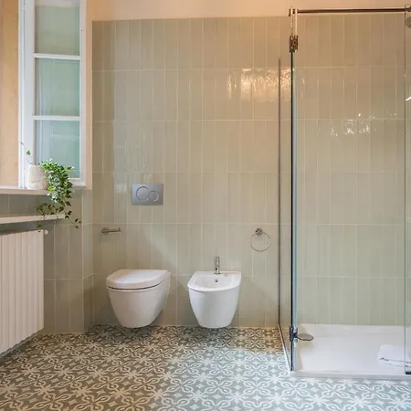 Riva With Pool & Garden By Rent * ベッラージョ