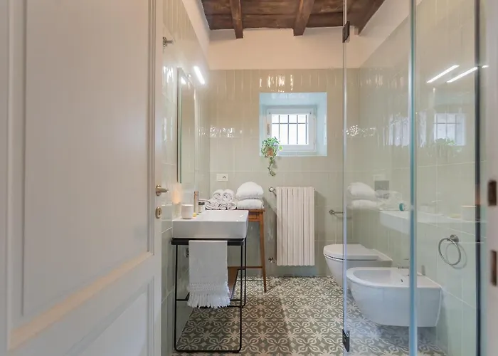 Villa Riva With Pool & Garden By Rent *